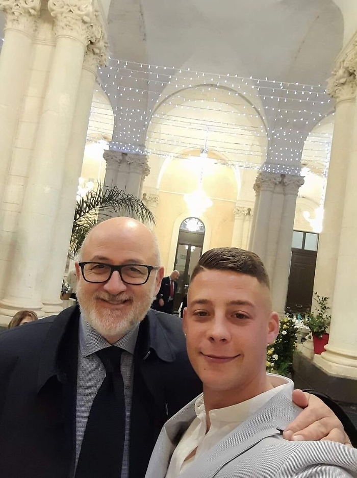 091223914-4986dedf-7235-4233-8e4f-32f6f0bd31f1