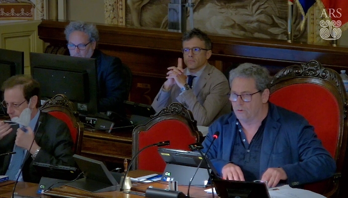 164629868-aa346a42-d081-453b-b04c-ae1b4c32d433