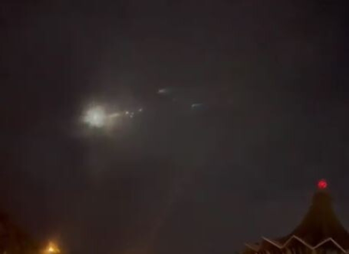 183912495-f6a7701e-c4d2-4f60-a25b-643733119613