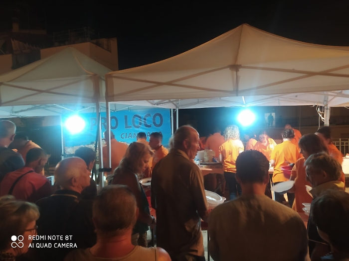 103258456-8f858d8b-c31f-415e-be79-44cfd384e134