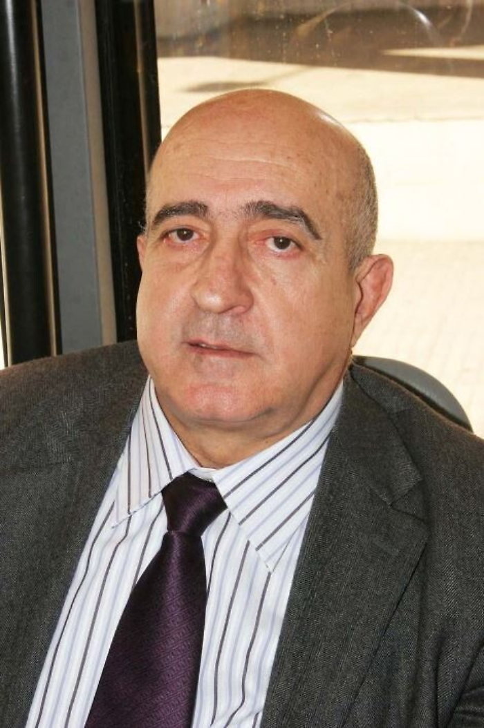 165130576-00866633-5c7d-4d52-9996-ca8e7bdb5fc3