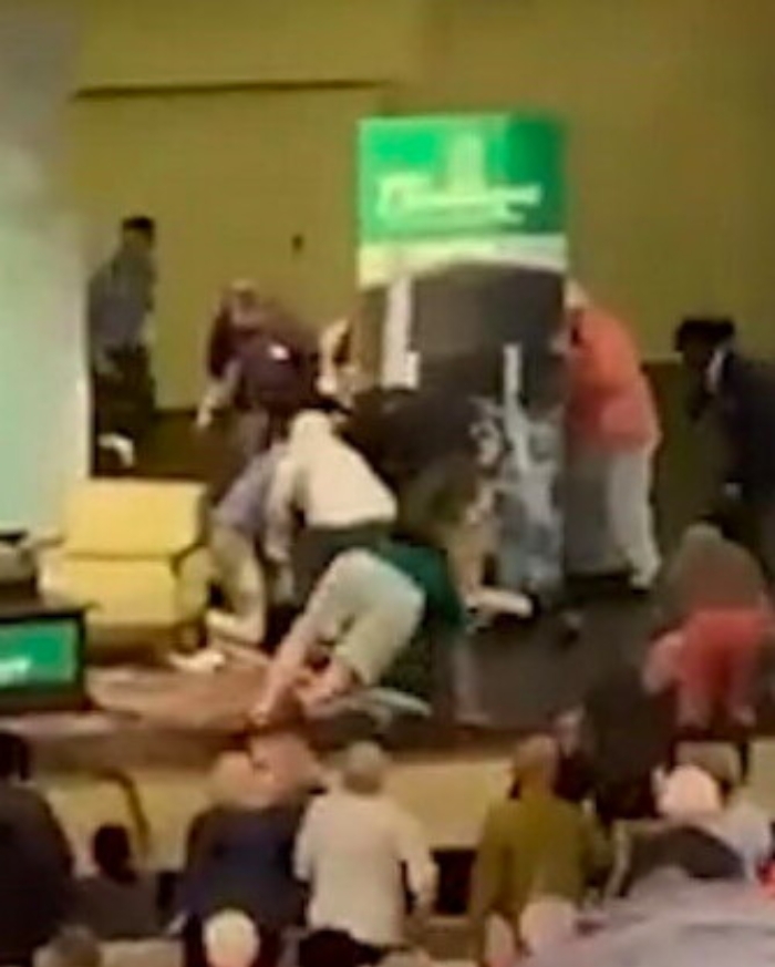 054716121-46e0589d-8d57-4547-b310-a4326db8e879