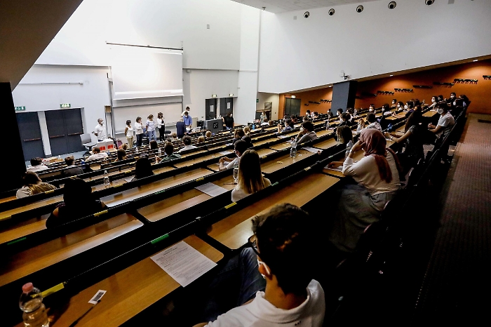 132402297-e0a55a96-dadb-430d-8507-78dccb5144f3