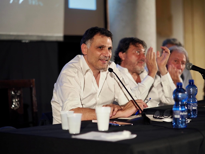 123353866-3b1d9abc-064d-4a6b-9e5d-035908b6f6bf