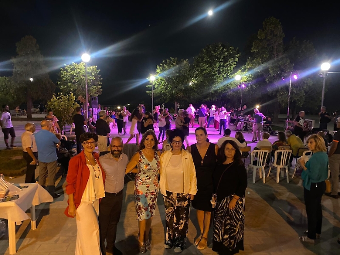 082511174-38d16ca4-0595-4076-8db6-ea5176af84a6