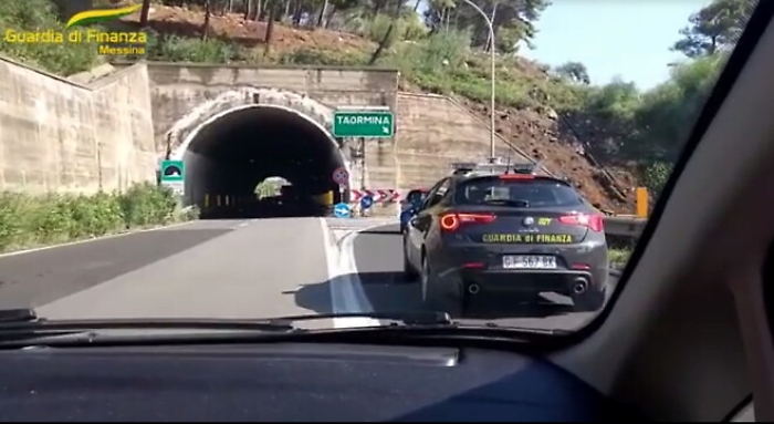 141148559-89d1cf58-7749-4536-80f2-00dac0538bf0