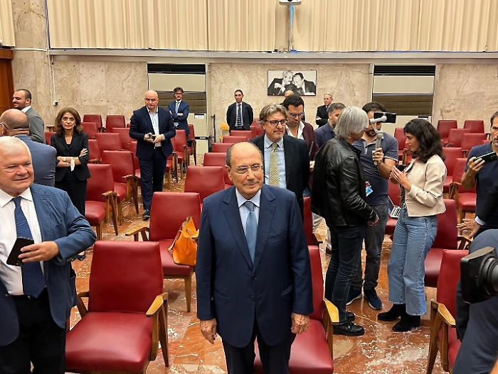 090759482-6e613c99-1159-4981-a5f1-e7d492360662