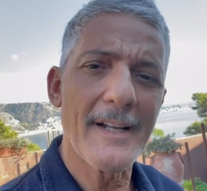 114917767-1aeeff9d-cf49-4a6b-bb0e-ab65289ddf5d