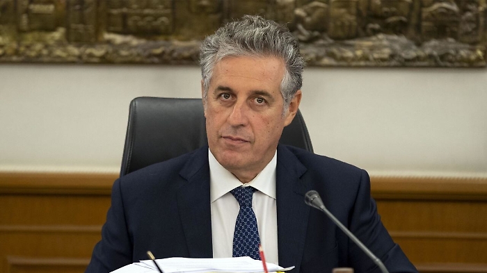 121609503-c51f731e-cff2-4b8c-80f6-c7811c4e1928