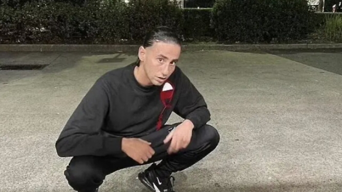 211326570-c534c539-f4c3-42a7-8155-979efb6788d3