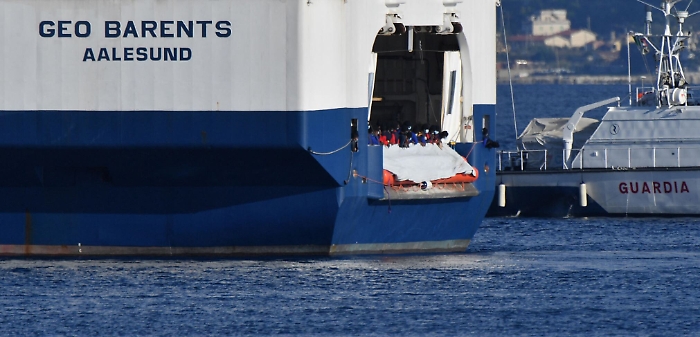 142224819-bf63e3fa-e623-425c-9c22-d8c00fa40ef2