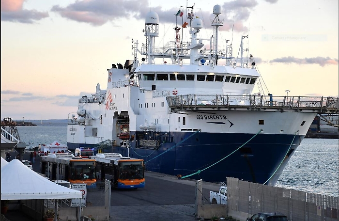 075844106-d09719ad-a53d-4399-aa2d-a982236892d0