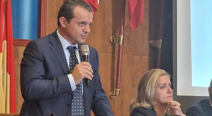 163544455-8438ed0d-0125-4ec9-83f4-e1ae7f902182