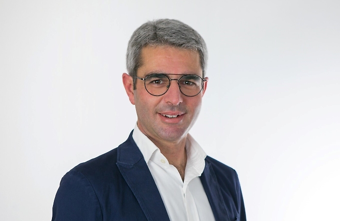 090112323-082431aa-420f-4b52-bf51-28ec9491d899