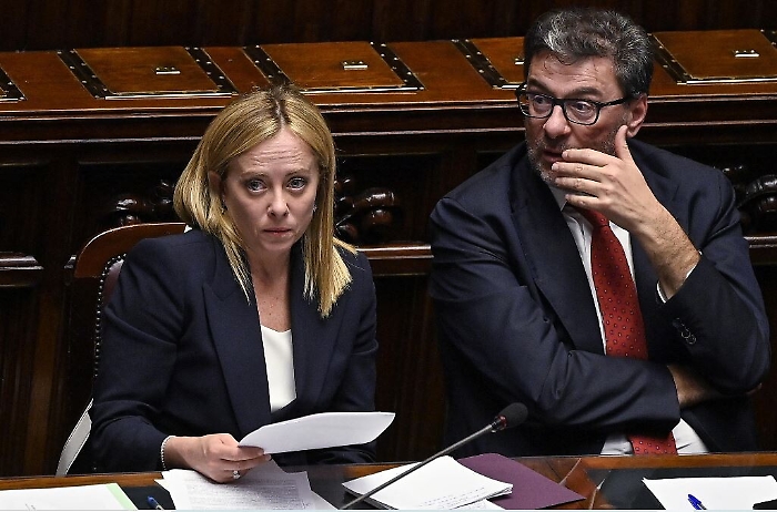 072619525-f6789c23-d354-4cfa-87be-8bfbd3fa97d1