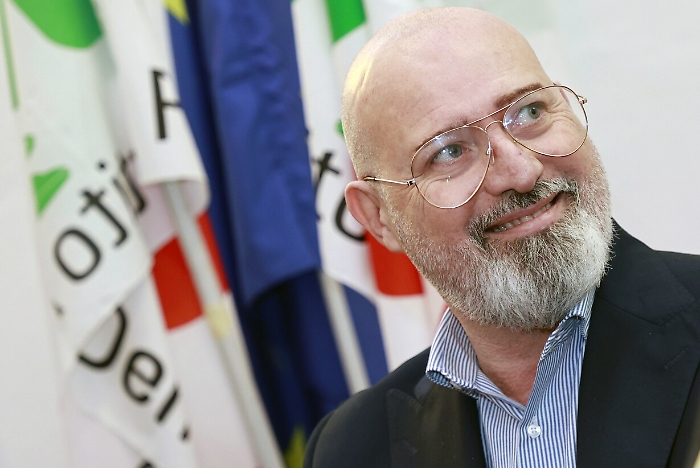 2022-11-23_123444267_1669202079039