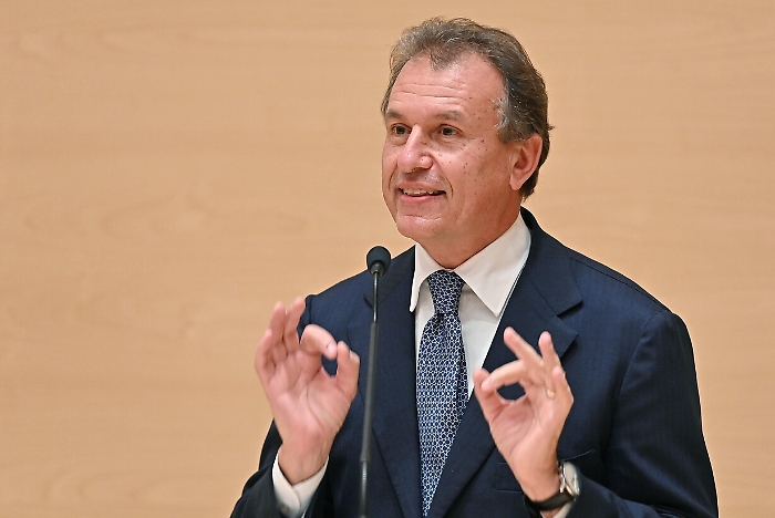 2022-11-28_128464809_1669652519614