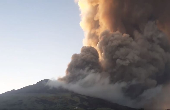 174434044-a18e5d9a-9012-4d61-8f95-75dd67ff0bac