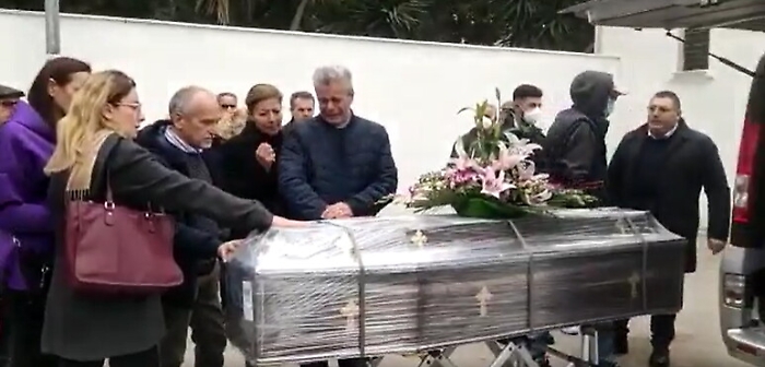 105106128-548d6a99-50f9-42cb-a52f-ef7d7ce5407f