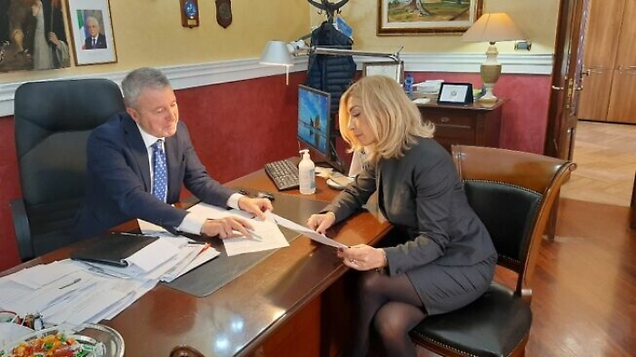 104602173-286ba966-0fbd-4335-b576-215163d06ae3