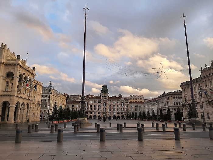 2022-12-12_112424005_1670832496949