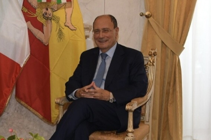 182325504-90d05db3-0d7d-43e1-b0c9-b092822a6e66