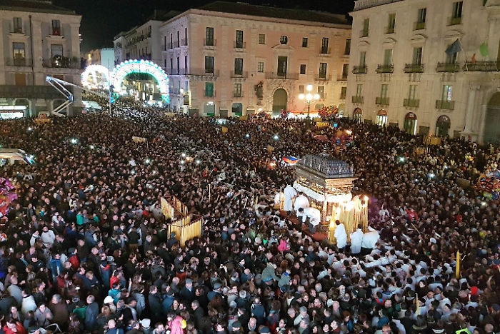 134329285-dd565f8a-aa5e-4a9a-a474-aa122904975d