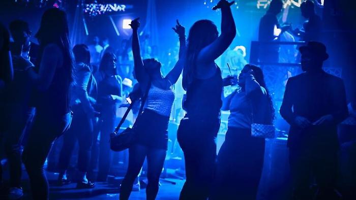 112541894-b5134d10-dbd6-43f0-ba9c-1d7961a8b5d2