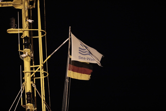 073728740-24627160-fd3c-4b09-8d23-658a6e74acf1