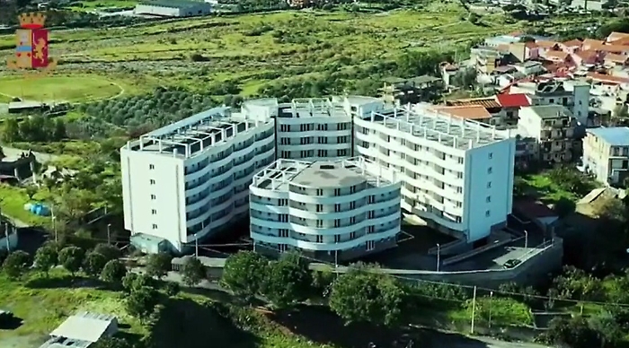 071609101-e520f92d-b6ae-4546-a55e-938c87d429fb