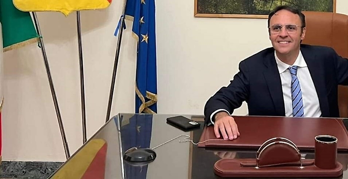 165913960-0839d6f0-ce6e-467e-83ad-8547c8553618