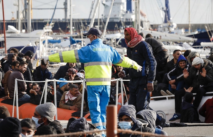 165914814-2f55aee8-3786-47d4-ab03-292cbc7a715c