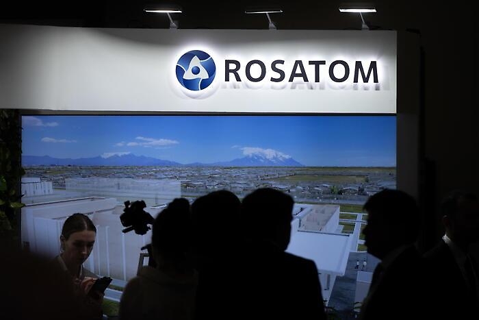 1677163806_f87f3e7f871bbbe1a746