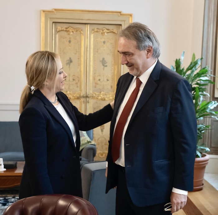 1677166502_1aaa67b2fec5306c9c2d