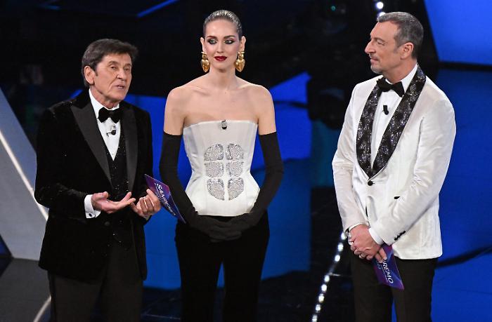 1677174902_57274c4bae6092f77e44