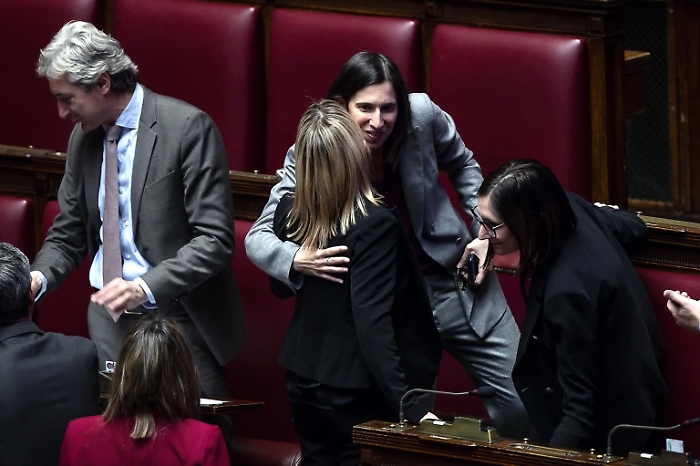 1677603308_b3cd788f77495742ef6a