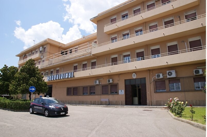 100010177-7711351c-4845-41a7-941d-cdc429b2c7b7