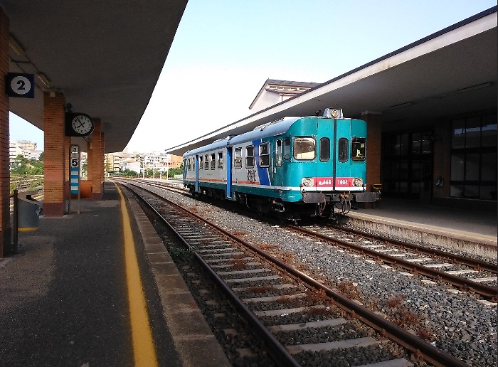 Treno Catania Caltagirone Gela