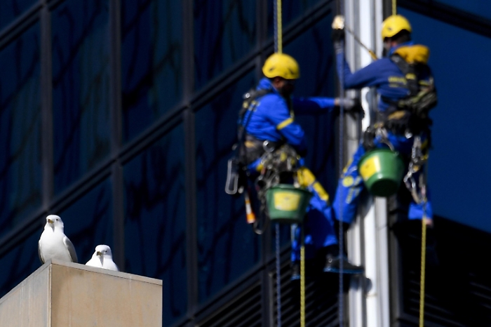 1677771302_6fbe2f75292fe773dfb5