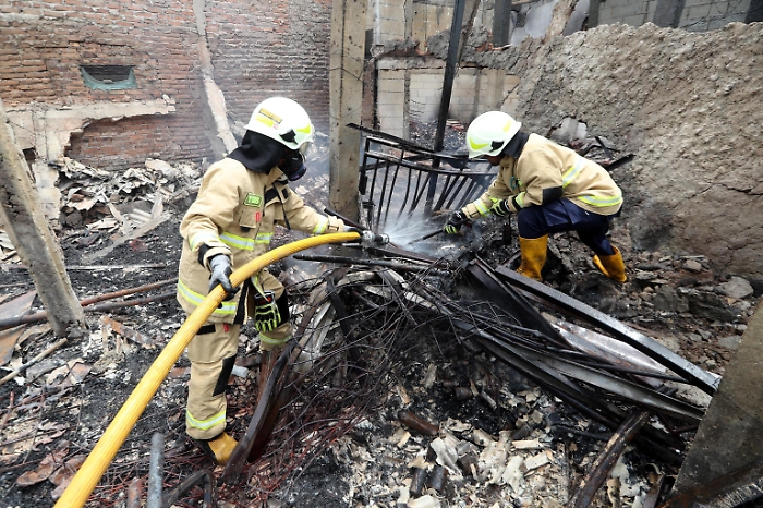 1677990909_f458d8e5710d0a4434b7