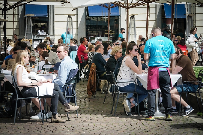 1678009502_f3729a574bb6a97bffab