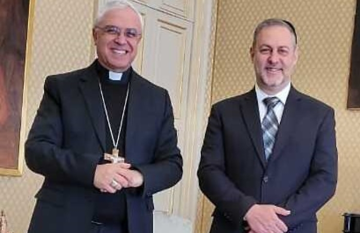 Monsignor-Luigi-Renna-e-Rav-Gilberto-Ventura-1