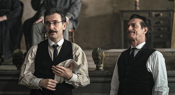 ficarra e picone la stranezza