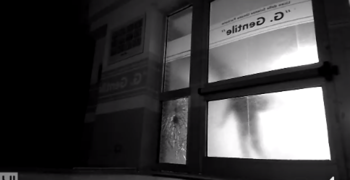 Ladro ripreso da videocamera al liceo "Gentile" di Caltagirone