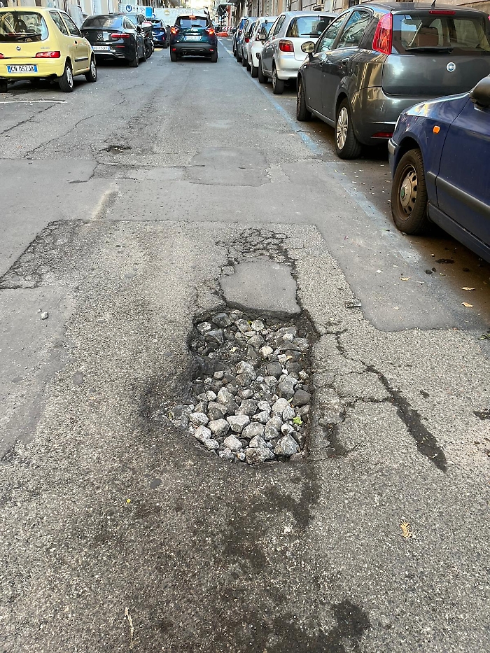 Catania: manutenzione-delle-strade