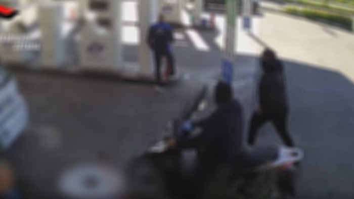 Rapina a distributore a Patern&ograve;