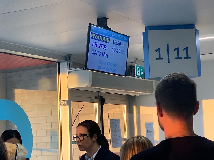 Ritardo volo Ryanair per Catania da Ronchi dei Legionari