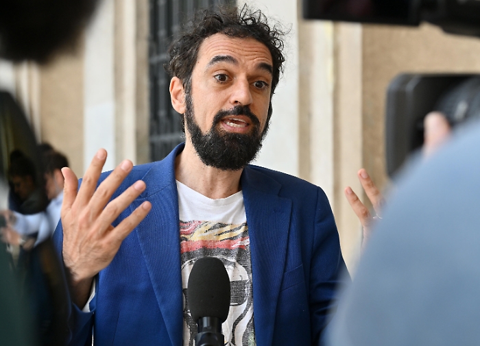 M5s: Giarrusso, lavoro a movimento che rispetti democrazia diretta