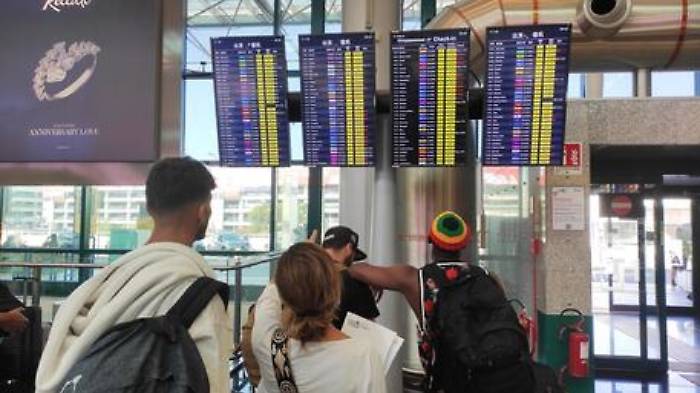 Scioperi:una cinquantina i voli cancellati a Fiumicino