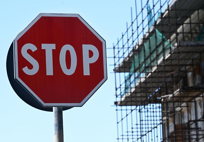 Superbonus: '47mila posti persi con stop 5,2 mld crediti'